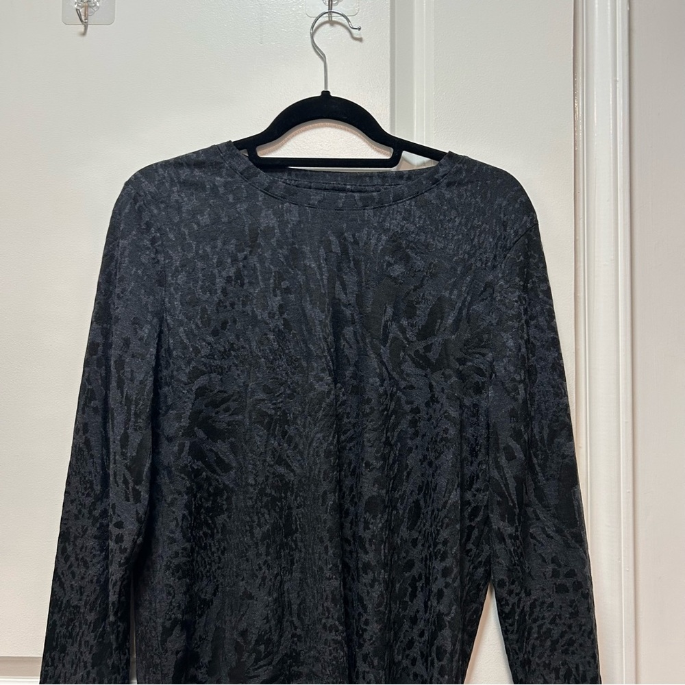 Simply Vera Vera Wang Womens Top Gray Long Sleeve Knit Size Large - Picture 9 of 16